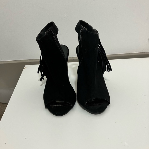 New Look | Fringe Open Toe Booties (size 6) - Picture 2 of 4